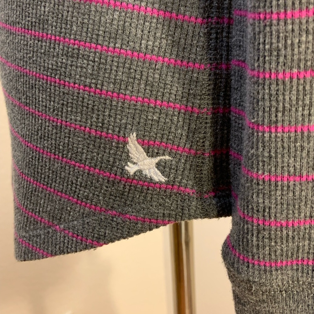 VGUC Eddie Bauer Grey w/Pink Stripe Long Sleeve Shirt - Picture 4 of 7